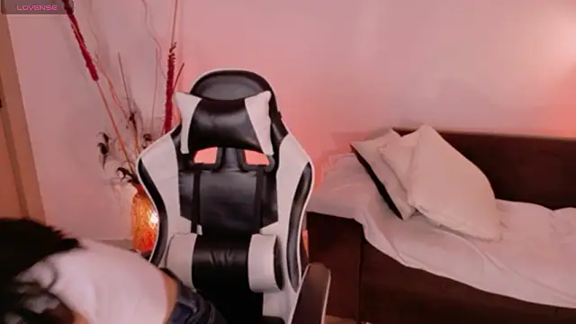 AnabelWolf online show from 26, 3, 2026