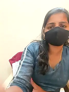 Snapshot of Tamil_Shalini_Lustyy chatting on 18, 1, 2026 Tamil Shalini Lustyy online show from 18, 1, 2026