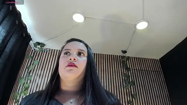 Victoria Ponce1 online show from 14, 2, 2025