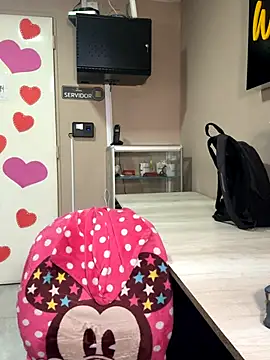 cherry coper online show from 4, 10, 2025