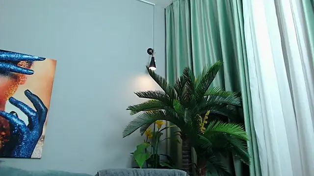 Snapshot of EvySmithXXX chatting on 5, 11, 2025 EvySmithXXX online show from 5, 11, 2025