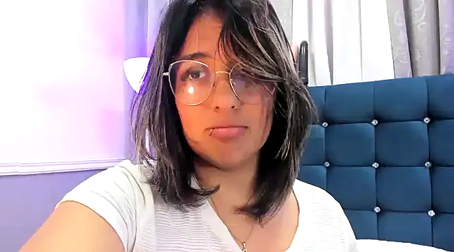 Snapshot of Pandoracherry chatting on 23, 2, 2025 Pandoracherry online show from 23, 2, 2025