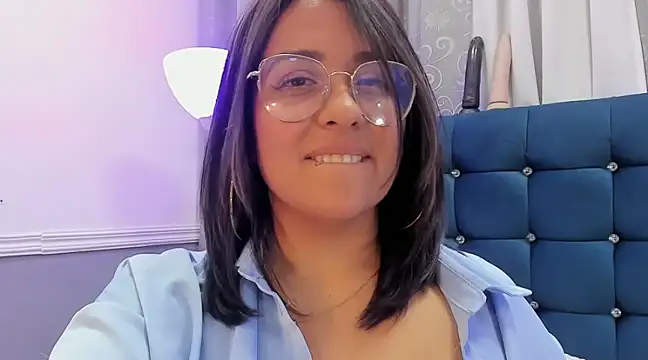 Snapshot of Pandoracherry chatting on 2, 3, 2025 Pandoracherry online show from 2, 3, 2025