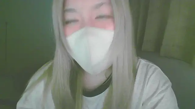 Snapshot of Remi_official chatting on 10, 6, 2026 Remi official online show from 10, 6, 2026