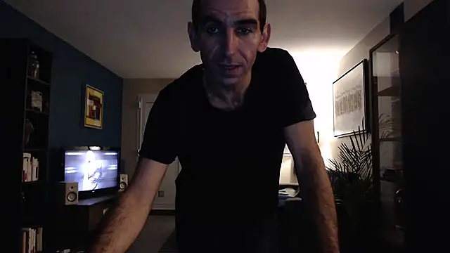 Snapshot of Samir_44200 chatting on 5, 12, 2024 Samir 44200 online show from 5, 12, 2024