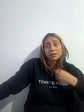 salome drasin online show from 12, 4, 2026