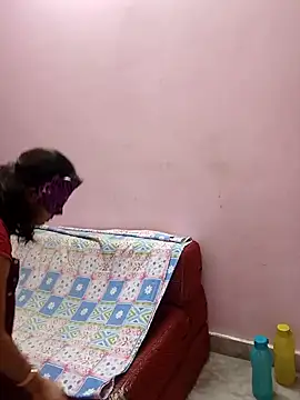 Cute-manisha online show from 5, 2, 2025