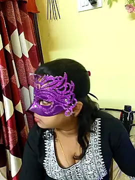 Cute-manisha online show from 5, 2, 2025