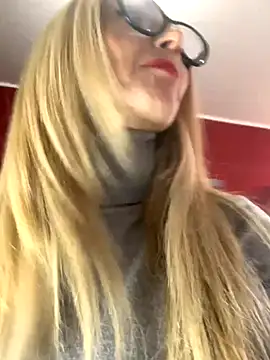 harleyejoker1 online show from 4, 11, 2025