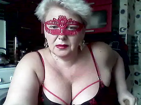 Lisa Suzie online show from 7, 4, 2026