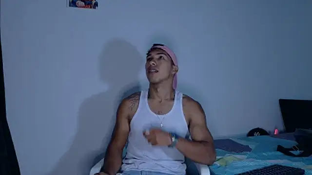 maximo vega newv online show from 15, 4, 2026