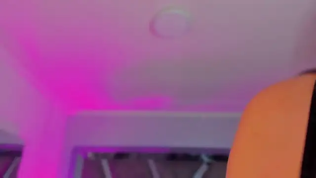 Snapshot of AlliJadid chatting on 30, 11, 2025 AlliJadid online show from 30, 11, 2025