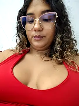 Snapshot of BrendaGirs chatting on 11, 5, 2026 BrendaGirs online show from 11, 5, 2026