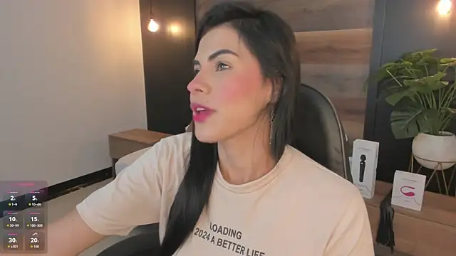 stephanya  online show from 18, 12, 2025