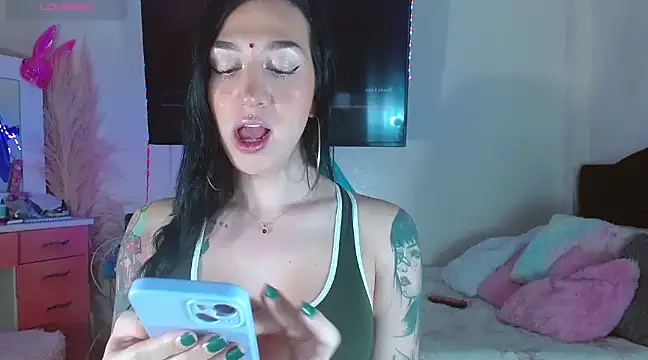 karla zambrano online show from 2, 2, 2025