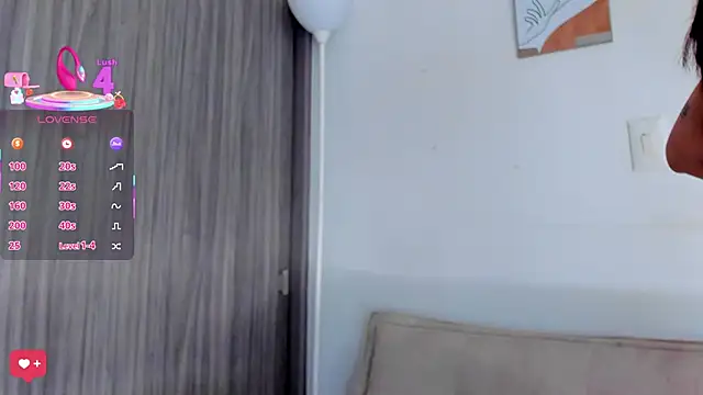 Tamaraa Serra online show from 25, 10, 2025