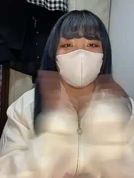 YUNA-yuna online show from 24, 1, 2025