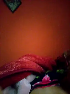 Snapshot of BusyMitt17 chatting on 24, 2, 2026 BusyMitt17 online show from 24, 2, 2026