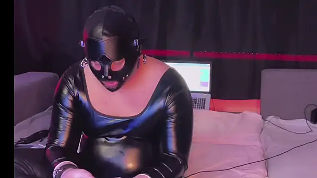 Snapshot of Nebenangeil chatting on 22, 12, 2024 Nebenangeil online show from 22, 12, 2024