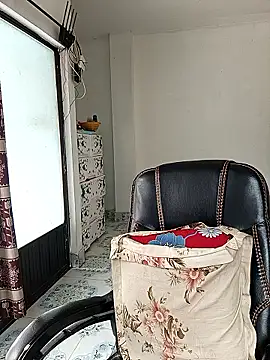 Hot-Angel  online show from 16, 1, 2026