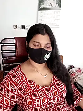 Hot-Angel  online show from 10, 4, 2026