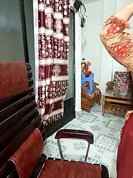 Hot-Angel  online show from 15, 4, 2026