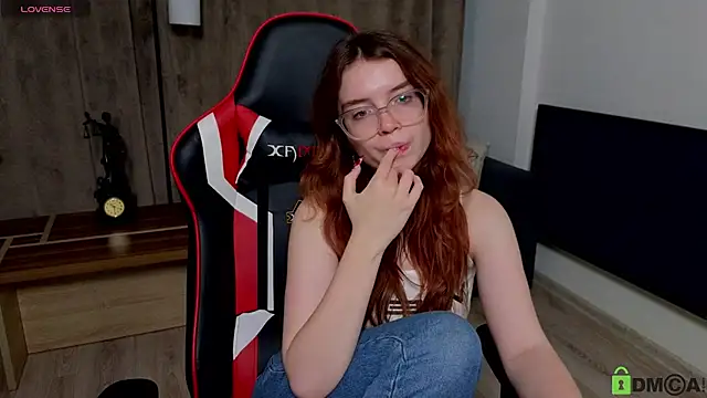 Sonya Glen online show from 28, 2, 2025