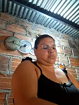 chubby sexy big tits online show from 4, 3, 2025