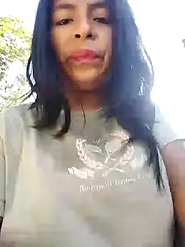 Snapshot of Danna-linyi chatting on 1, 2, 2025 Danna-linyi online show from 1, 2, 2025