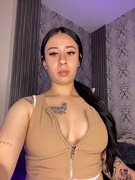 Zoee t online show from 9, 11, 2025