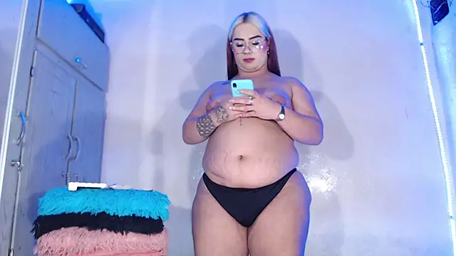 Snapshot of Dulce_smith_1 chatting on 16, 1, 2025 Dulce smith 1 online show from 16, 1, 2025