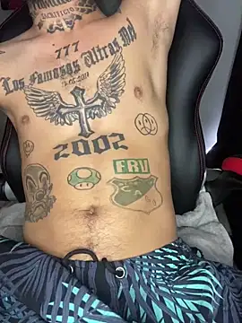 Snapshot of Junihn0 chatting on 8, 1, 2025 Junihn0 online show from 8, 1, 2025