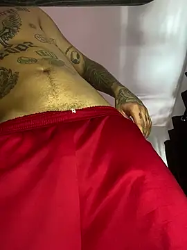 Snapshot of Junihn0 chatting on 28, 1, 2025 Junihn0 online show from 28, 1, 2025