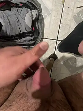 edgher646 online show from 4, 1, 2025