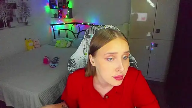 LinaTruly online show from 4, 6, 2026