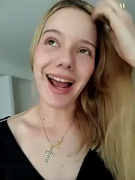 NicoleCut online show from 3, 2, 2025