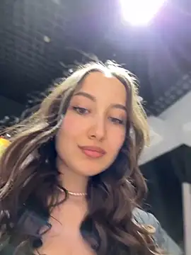 VelvetVixenI online show from 6, 2, 2026