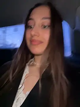 VelvetVixenI online show from 12, 4, 2026