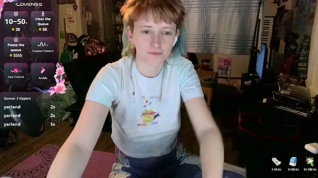 Snapshot of _hellostormy_ chatting on 10, 2, 2025  hellostormy  online show from 10, 2, 2025