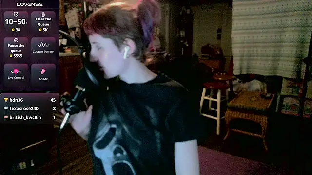 Snapshot of _hellostormy_ chatting on 3, 3, 2025  hellostormy  online show from 3, 3, 2025
