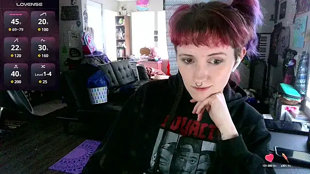 Snapshot of _hellostormy_ chatting on 3, 3, 2025  hellostormy  online show from 3, 3, 2025