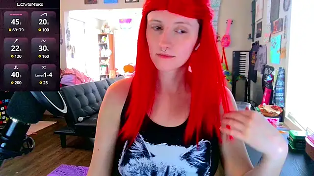 Snapshot of _hellostormy_ chatting on 9, 3, 2025  hellostormy  online show from 9, 3, 2025