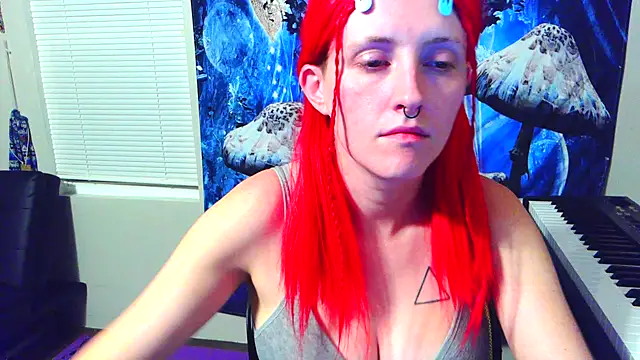 Snapshot of _hellostormy_ chatting on 3, 10, 2025  hellostormy  online show from 3, 10, 2025