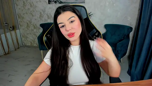 Snapshot of AlluringAriel chatting on 29, 4, 2026 AlluringAriel online show from 29, 4, 2026