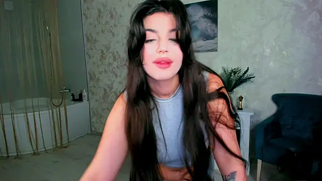 Snapshot of AlluringAriel chatting on 18, 5, 2026 AlluringAriel online show from 18, 5, 2026
