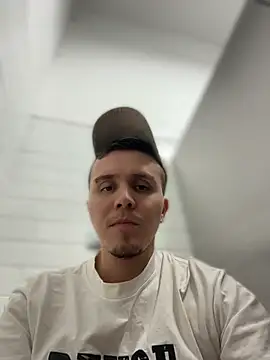 adam-rivera online show from 21, 4, 2026