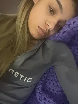 Snapshot of 1prettygem chatting on 21, 1, 2025 1prettygem online show from 21, 1, 2025