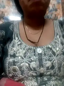 Haniya-143 online show from 5, 3, 2025