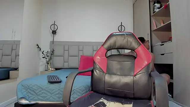 Snapshot of JEFFREY_COTTOM chatting on 22, 11, 2025 JEFFREY COTTOM online show from 22, 11, 2025