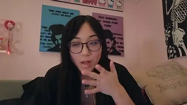 Snapshot of tokyobaby chatting on 5, 2, 2025 tokyobaby online show from 5, 2, 2025